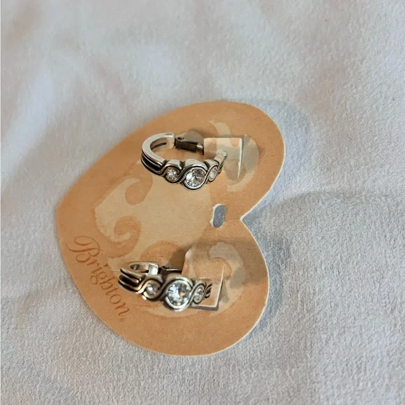 Brighton Infinity Sparkle Matching Set (Watch, Bracelet & 2 Pairs Earrings) - Picture 7 of 9